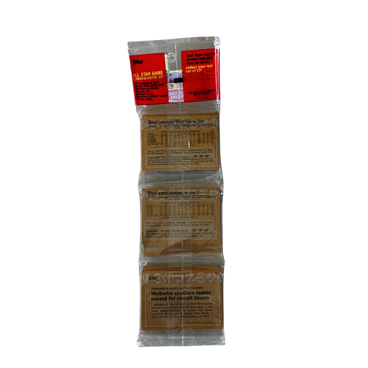 Retail rack packs of topps baseball trading cards