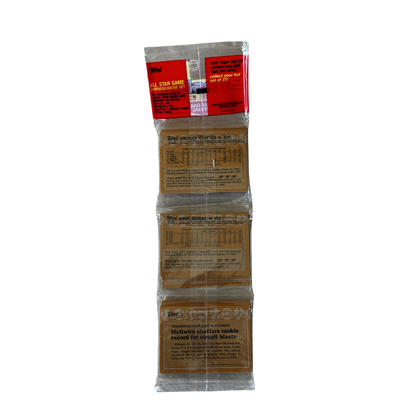 Retail rack packs of topps baseball trading cards