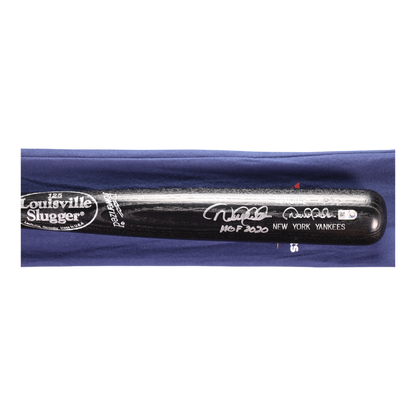 Derek Jeter autograph and HOF 2020 inscription on black Louisville Slugger P72 bat