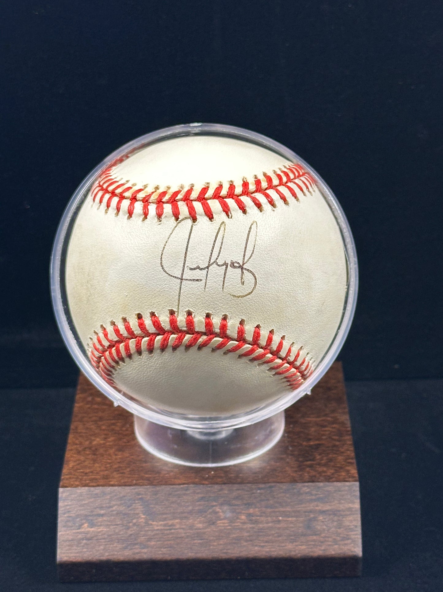 Juan González Signed Rawlings Official American League Baseball – Beckett Authenticated