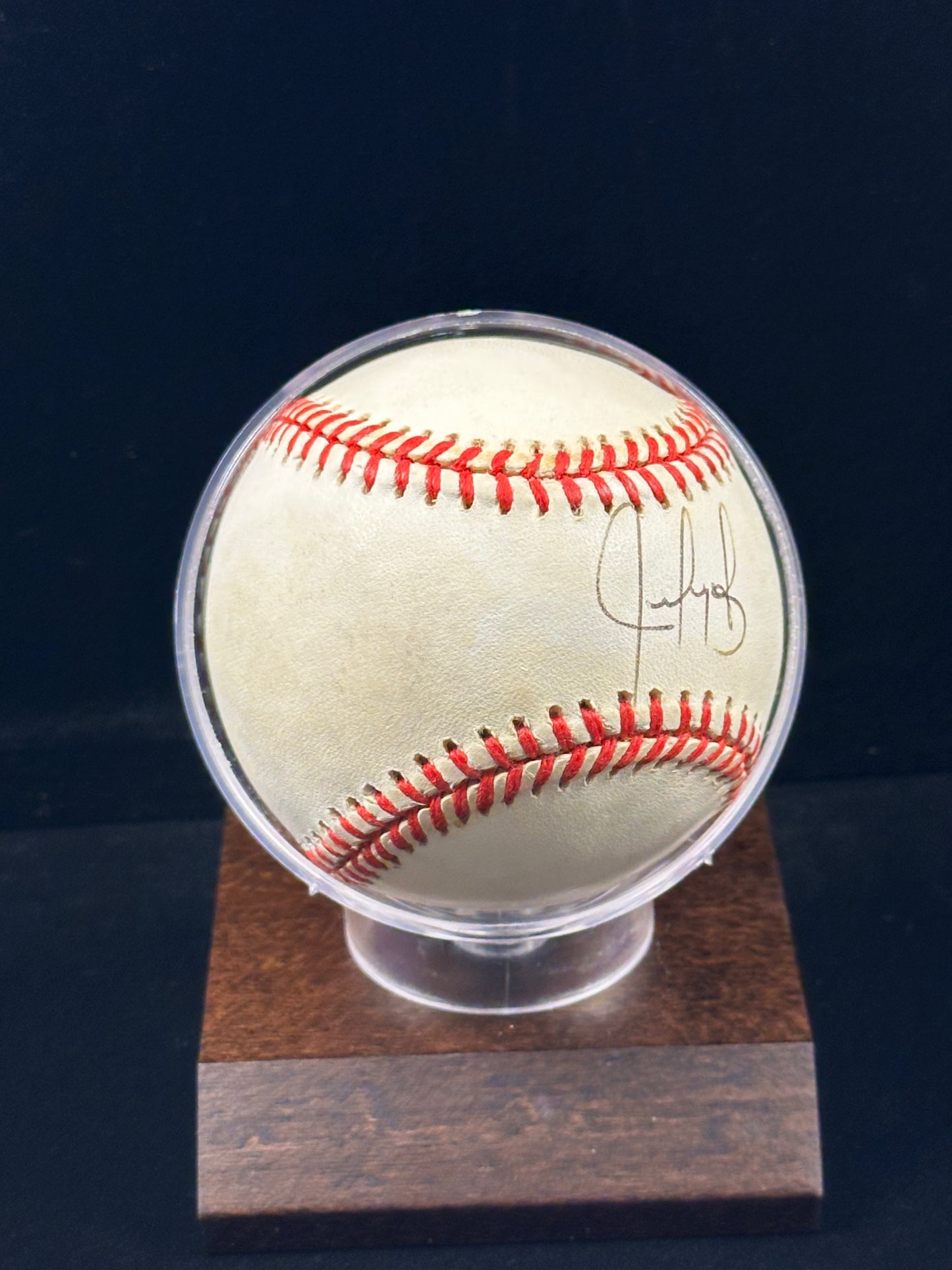 Juan González Signed Rawlings Official American League Baseball – Beckett Authenticated